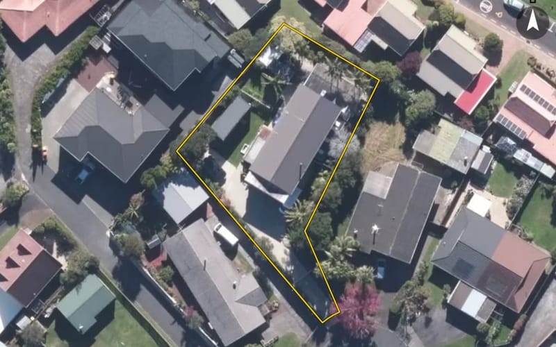 44 Takapu Street