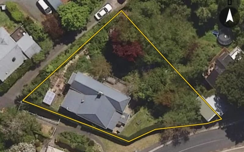 11 Hatfield Street
