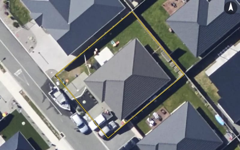 8 Holstein Lane