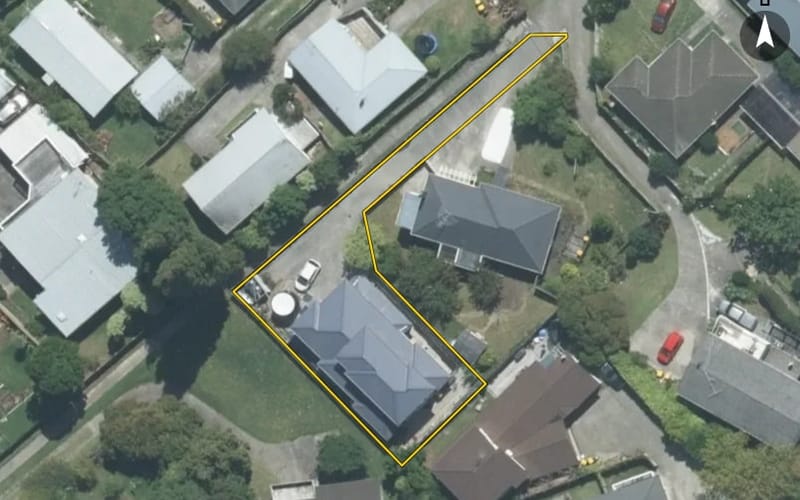18A Raeben Avenue