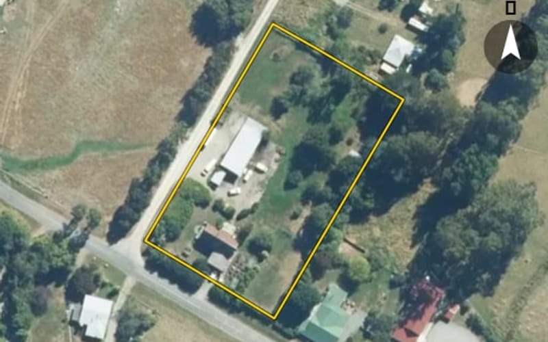 6 Beaconsfield Flat Road