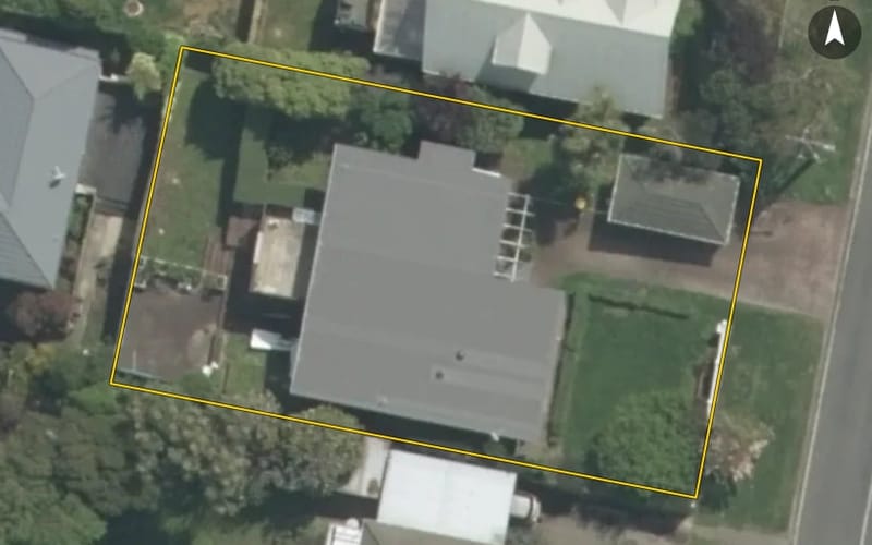 32 Ngatitoa Street