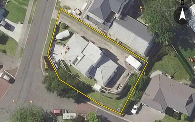9 Bell Common Close