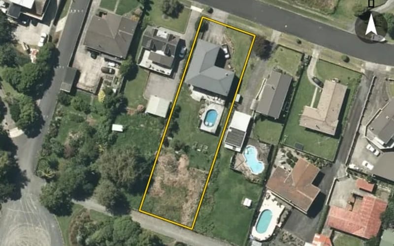 12 Lakeview Terrace