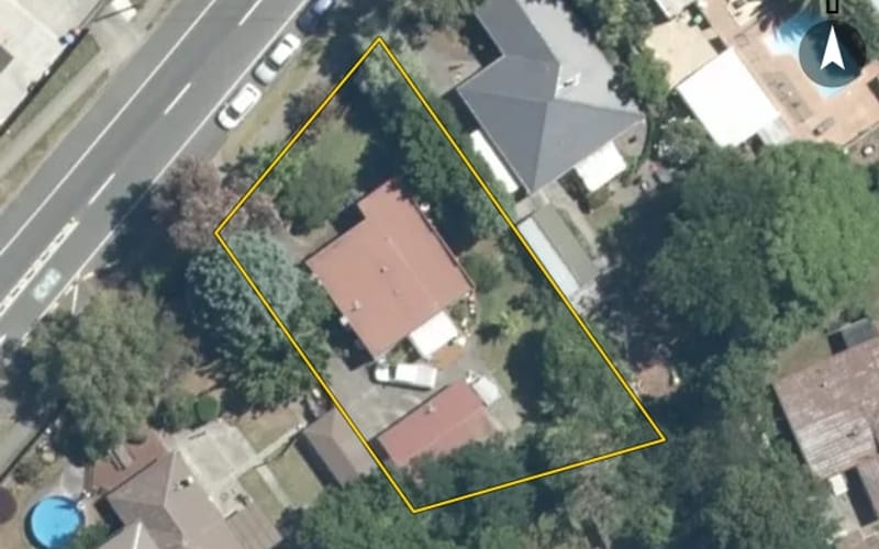1103 Caroline Road