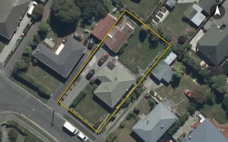 31 Bourne Crescent