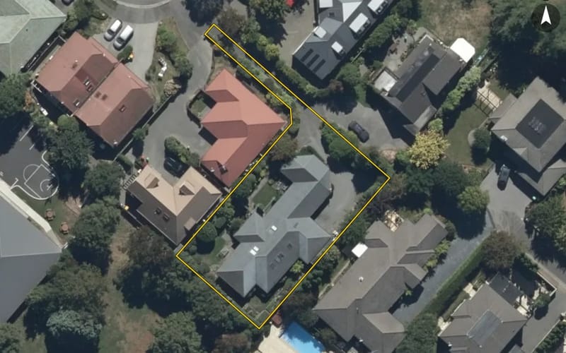 12 Cottesmore Close