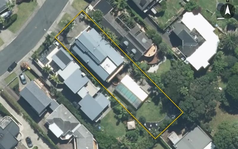 9 Vaughan Crescent