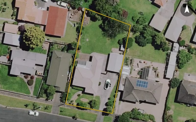 21 Pearsons Avenue