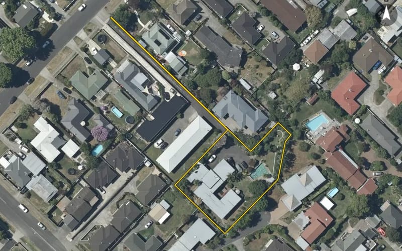 9B Bowling Road