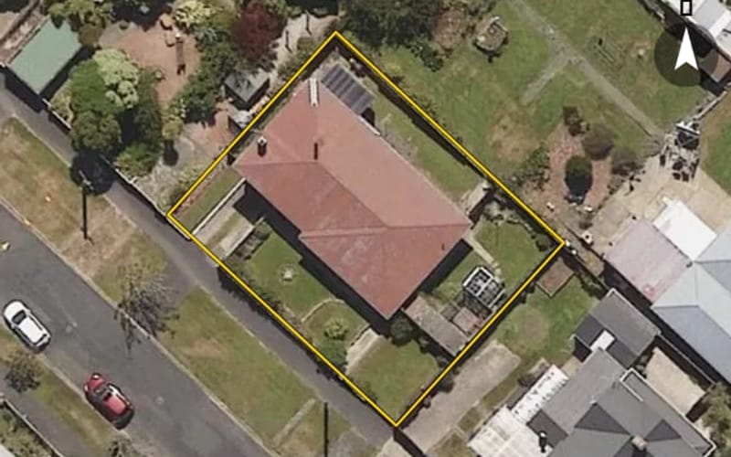 8 Burns Street