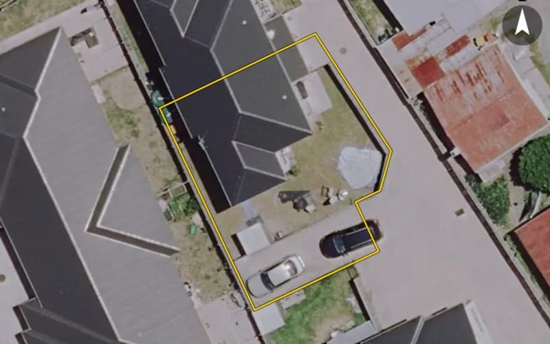 3/8 Mahana Road