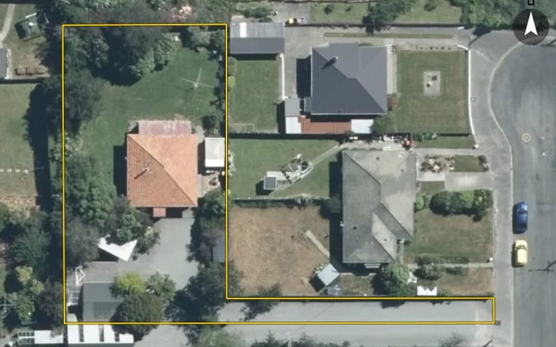 16 Angland Avenue