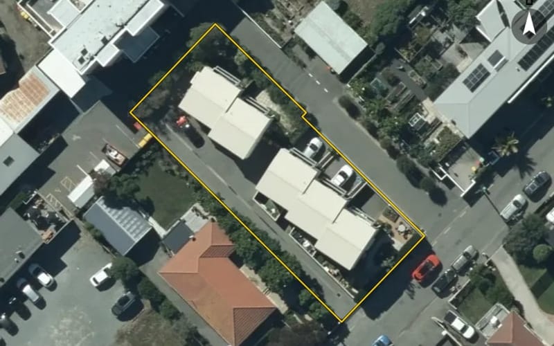 1/6 Burgess Street