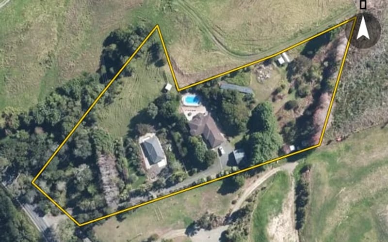 2132-2134 Kaipara Coast Highway