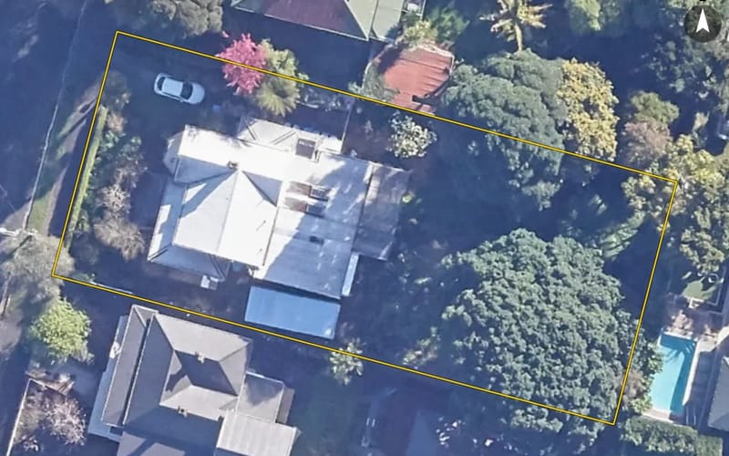 12 Carrick Place