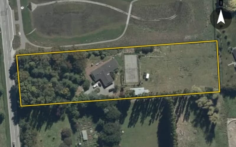 256 Gardiners Road