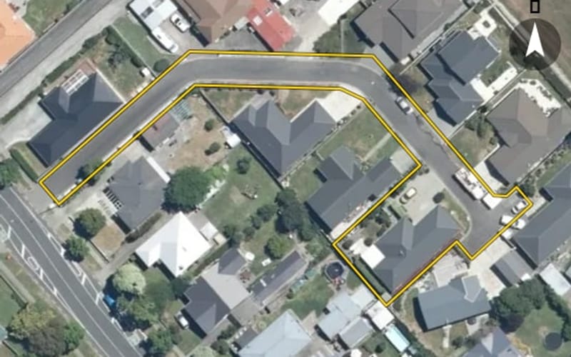 14 Raceview Close