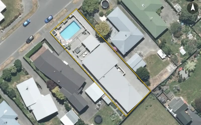 18 Reid Crescent