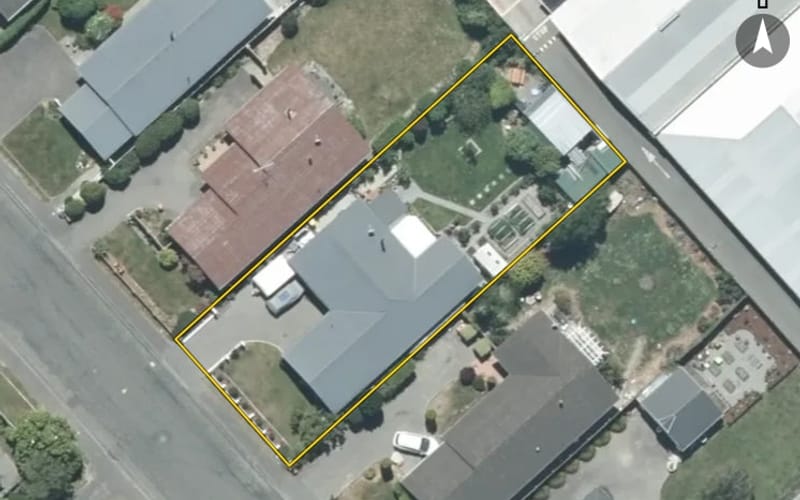 12 Queens Drive