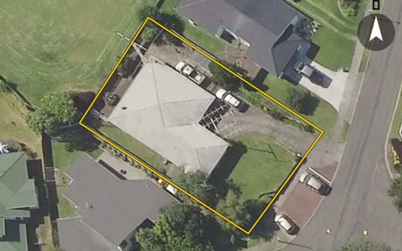 12 Bell Common Close