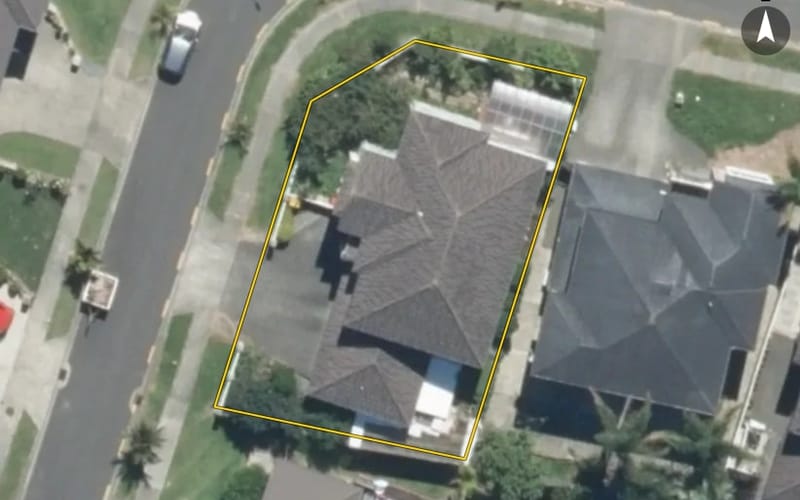 16 Stamford Crescent