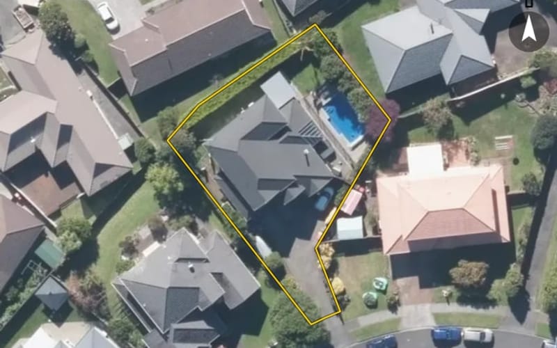 41 Rochester Crescent