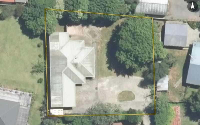75B George Crescent