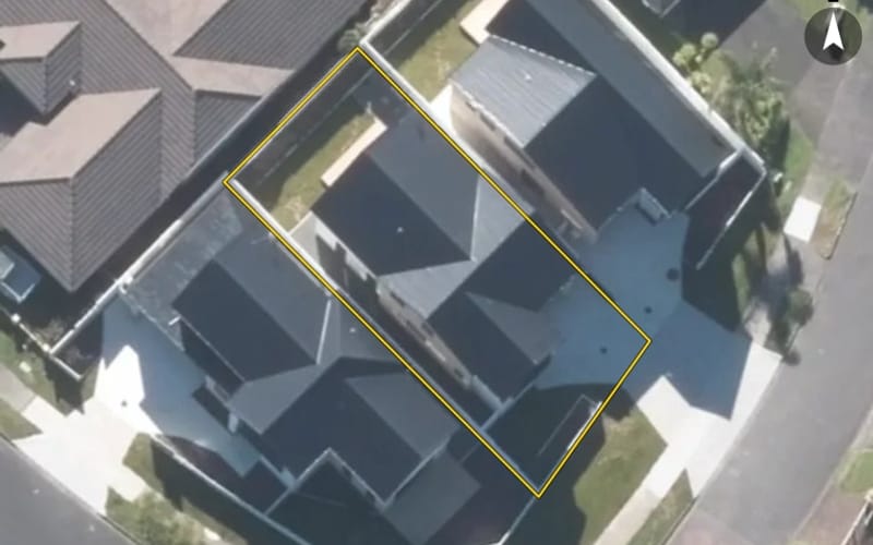 2 Auden Close