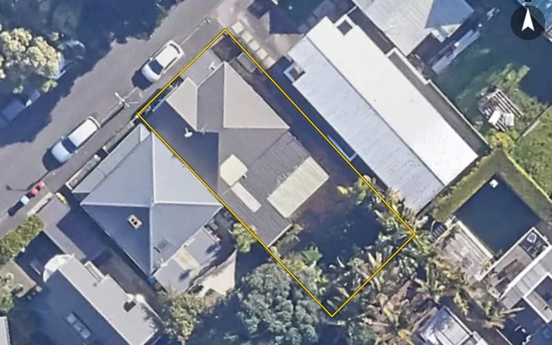 7 Spring Street