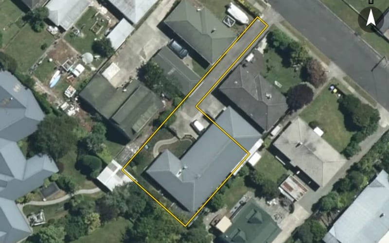 32A Manson Avenue