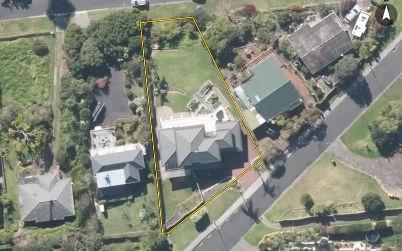 22 Coates Road