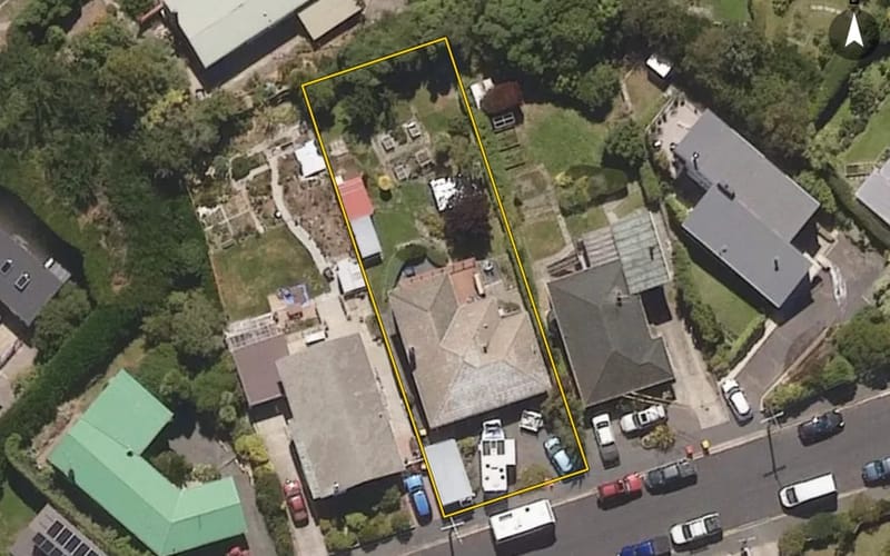 16 Heath Street