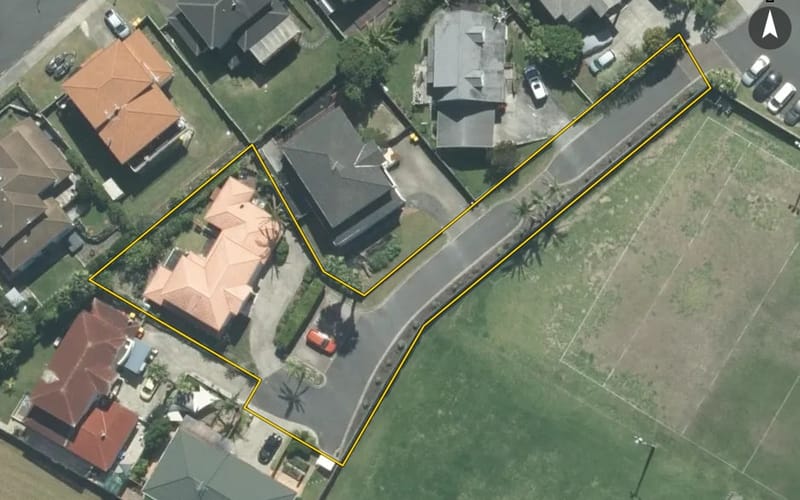 27 Noel Williams Place