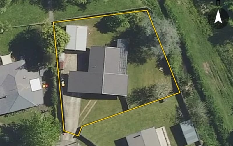11 Luke Place
