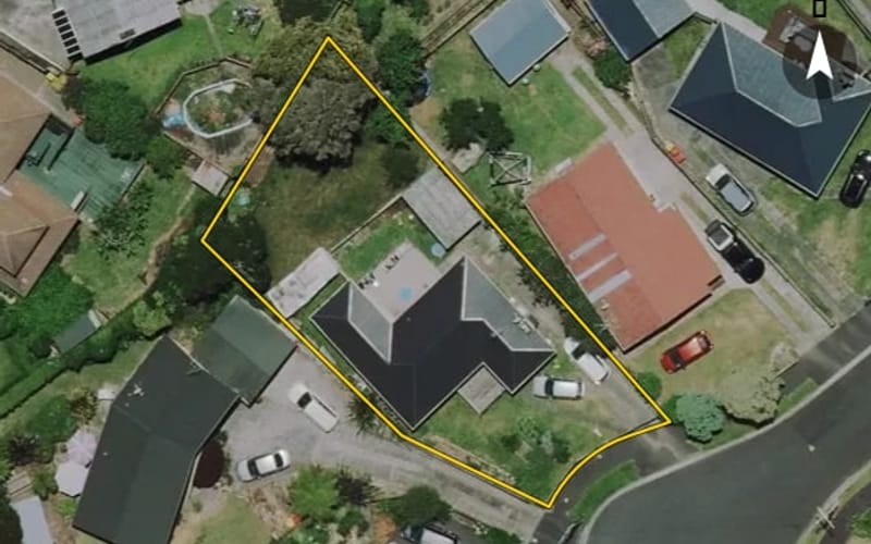 24 Manapouri Place