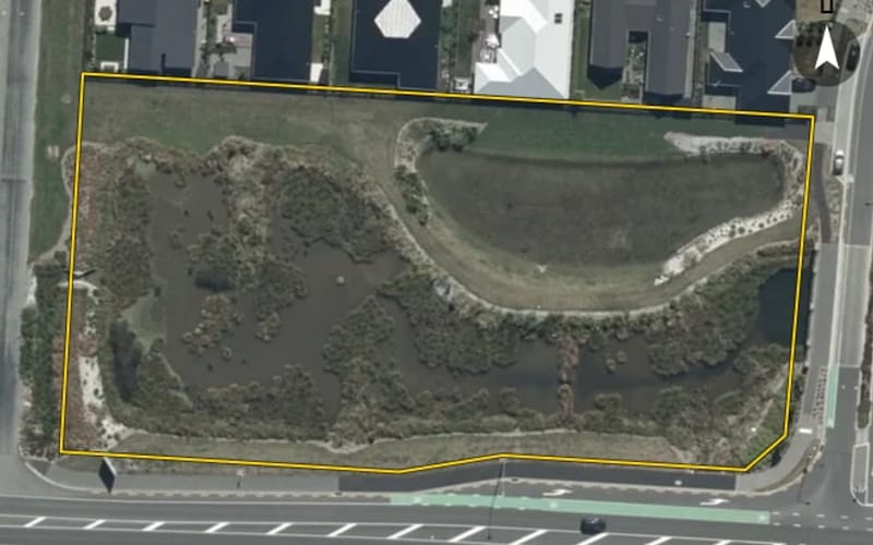 1 Oakbridge Boulevard