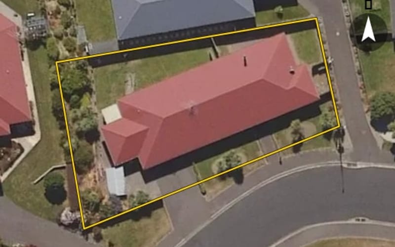 12 St Clair Close
