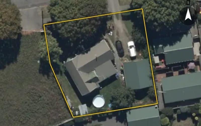 8 Coopers Road