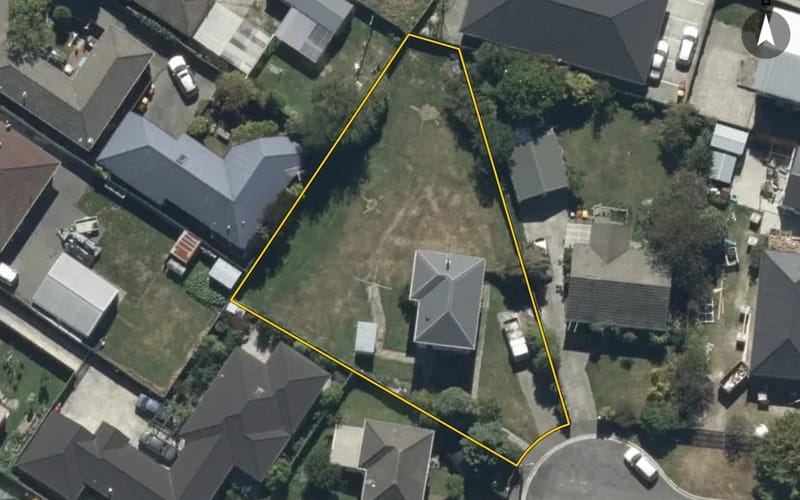 8 Lyall Place