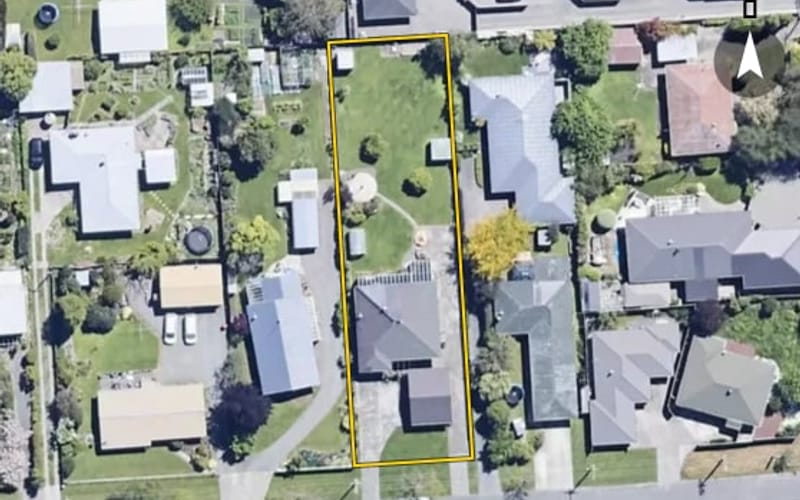 6 McCallum Street