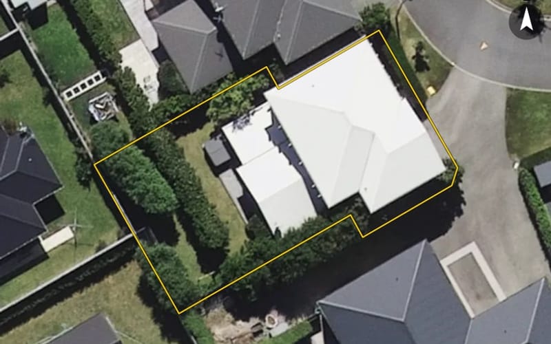 10 Chateau Crescent