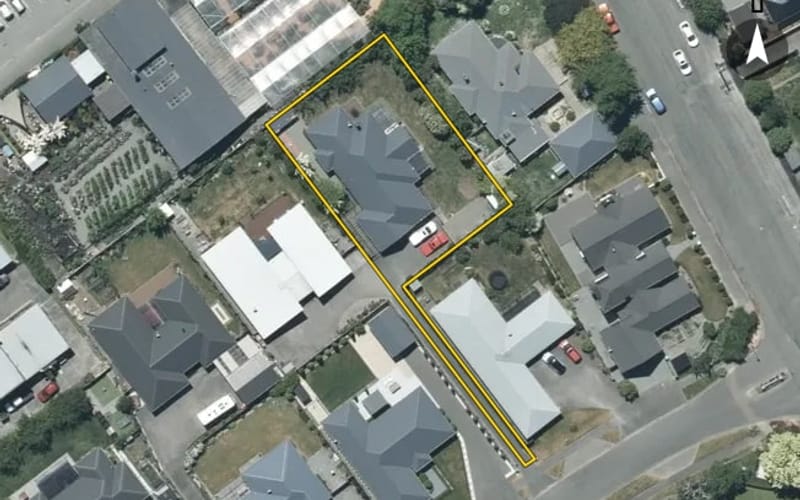 6 Elmwood Grove