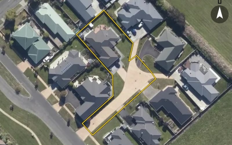 3 Crabapple Close