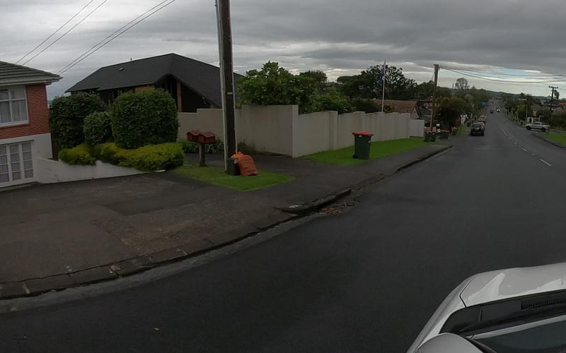 42 Bleakhouse Road