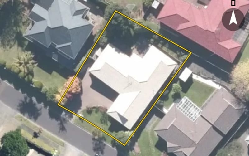6 Bampton Rise
