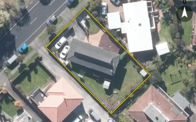 10 Bradbury Road