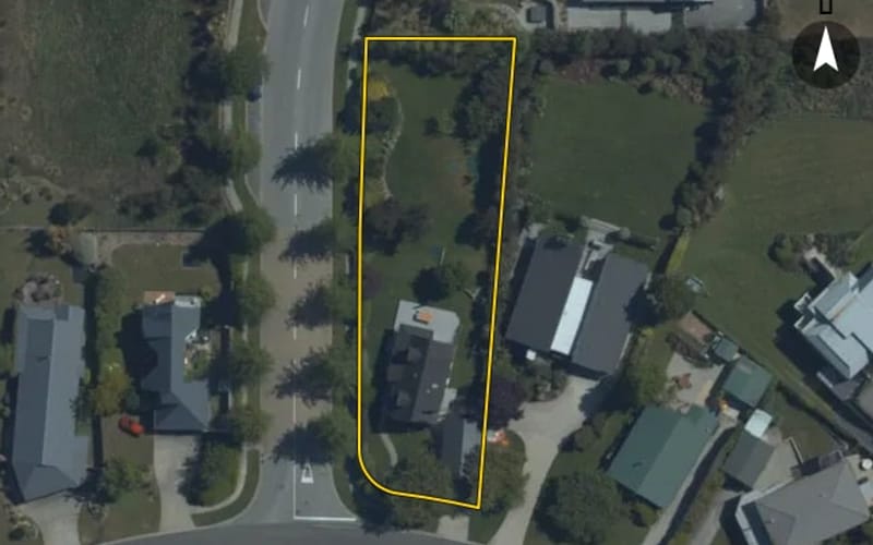 108 Hunter Crescent