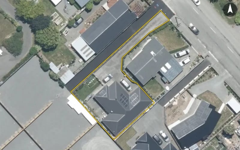 111A Racecourse Road