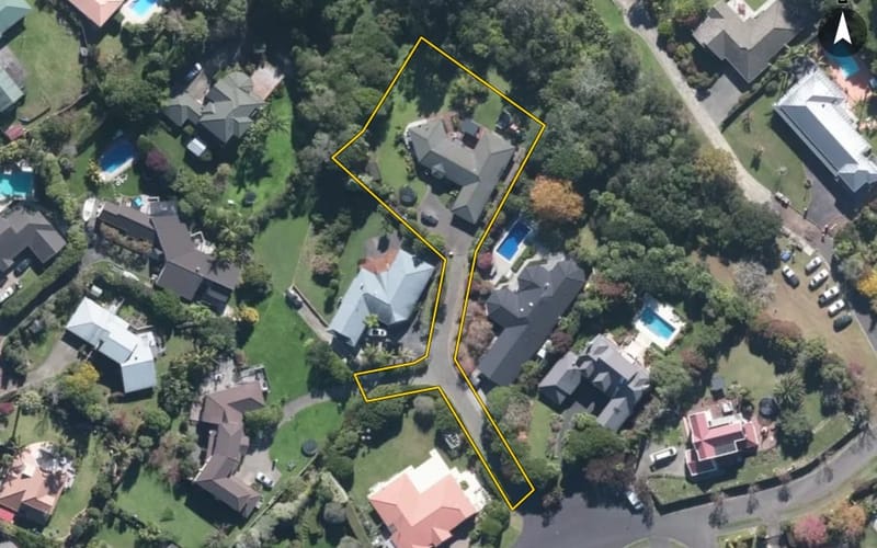 10 Almond Grove